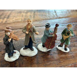 Victorian Village 2002 Set Of 4 Band Members Christmas Village Figurines Accesso